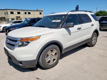  Salvage Ford Explorer