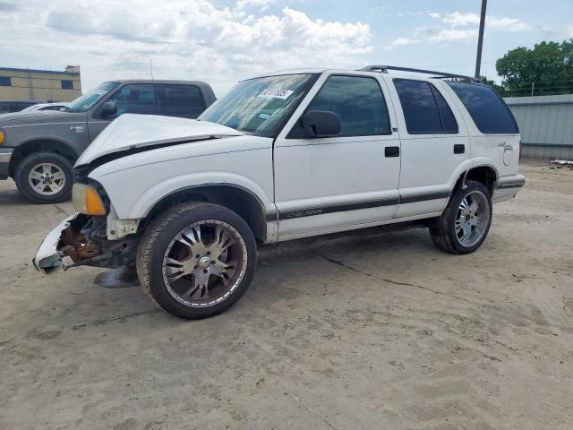  Salvage Chevrolet Blazer