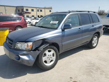  Salvage Toyota Highlander