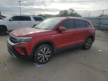  Salvage Volkswagen Taos