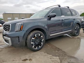 Salvage Kia Telluride