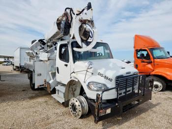  Salvage Freightliner M2 106 Med