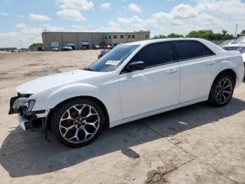  Salvage Chrysler 300