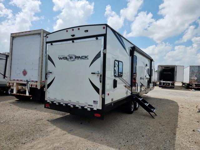 Cherokee Grey Wolf Image 7