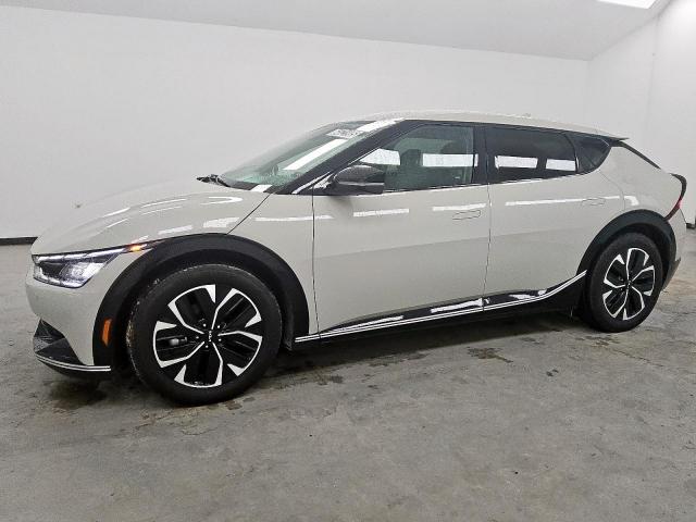  Salvage Kia EV6