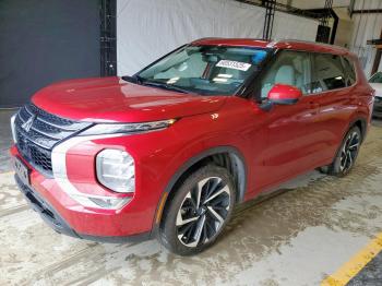  Salvage Mitsubishi Outlander