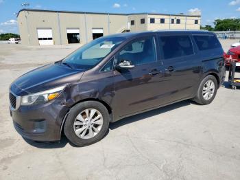  Salvage Kia Sedona