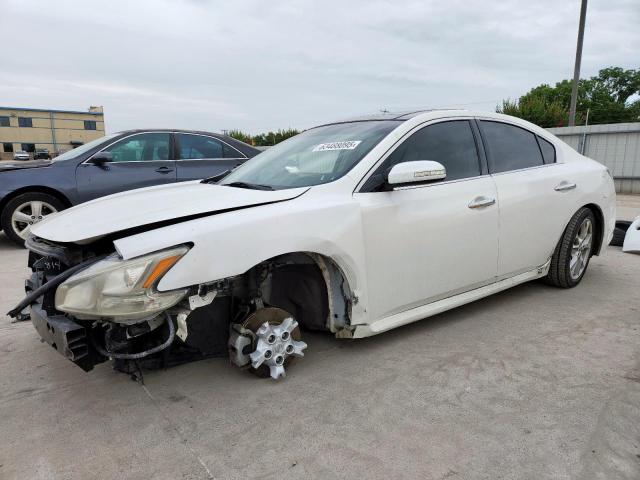  Salvage Nissan Maxima