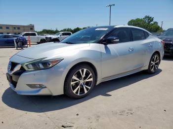  Salvage Nissan Maxima