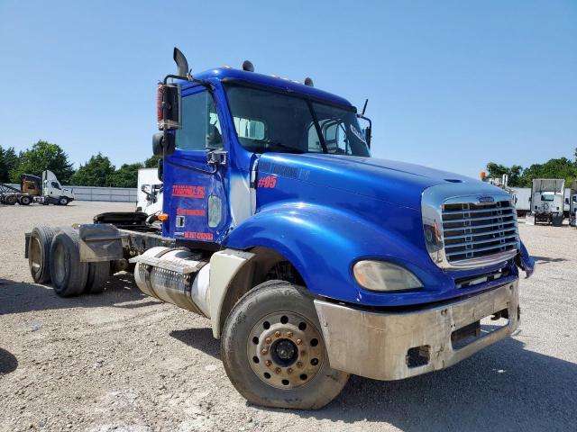  Salvage Freightliner Columbia 1