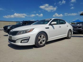  Salvage Kia Optima