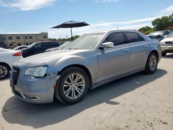  Salvage Chrysler 300