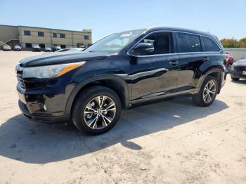  Salvage Toyota Highlander