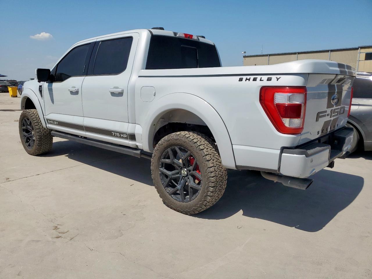 Ford F-150 Supercrew Image 4