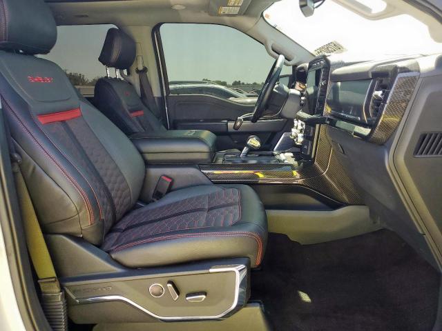 Ford F-150 Supercrew Image 3