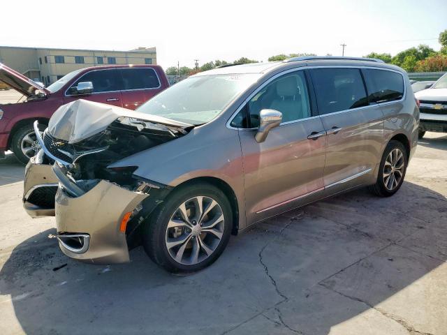  Salvage Chrysler Pacifica