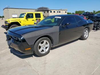  Salvage Dodge Challenger
