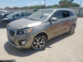  Salvage Kia Sorento