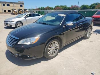  Salvage Chrysler 200