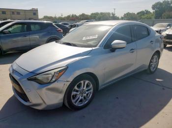  Salvage Toyota Yaris