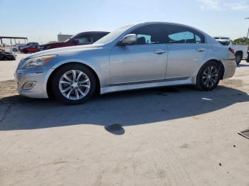  Salvage Hyundai Genesis