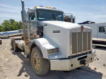  Salvage Kenworth T800