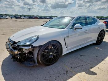  Salvage Porsche Panamera