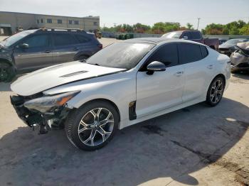  Salvage Kia Stinger