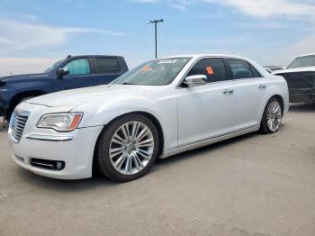  Salvage Chrysler 300