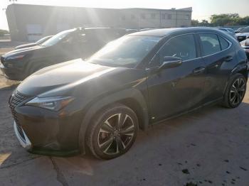  Salvage Lexus Ux