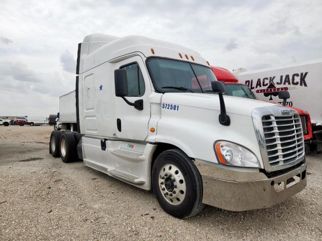  Salvage Freightliner Cascadia 1