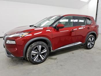  Salvage Nissan Rogue