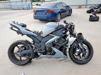  Salvage Yamaha Yzf1000