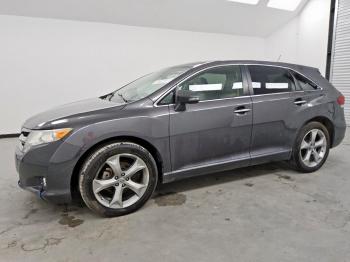  Salvage Toyota Venza