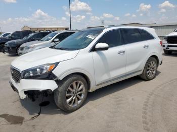  Salvage Kia Sorento