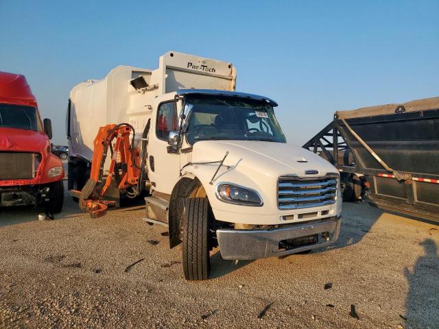  Salvage Freightliner M2 106 Med