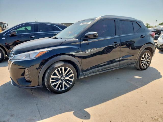  Salvage Nissan Kicks