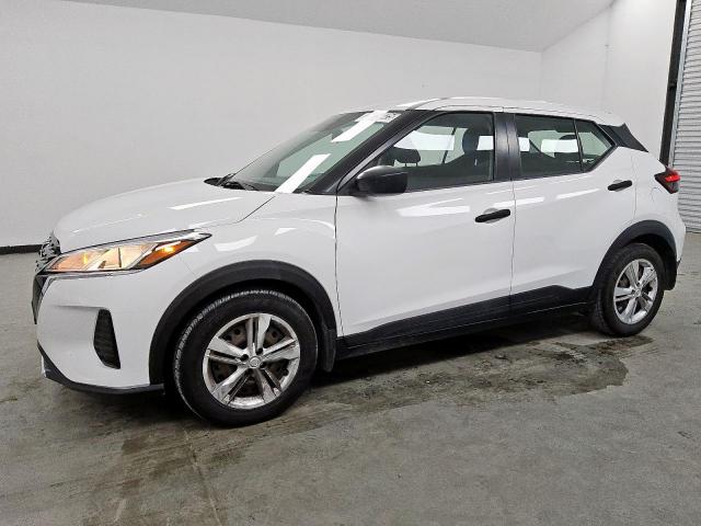  Salvage Nissan Kicks