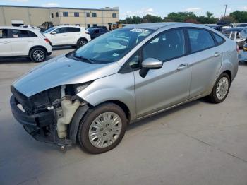  Salvage Ford Fiesta
