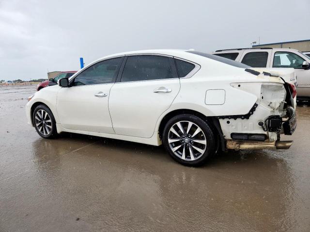 Nissan Altima 2.5 Image 5