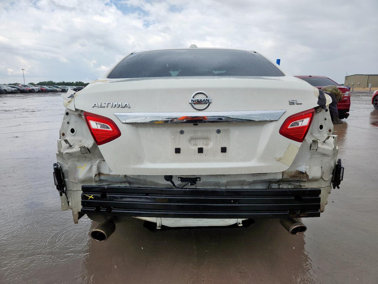 Nissan Altima 2.5 Image 10