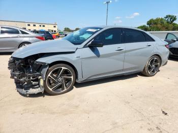  Salvage Hyundai ELANTRA