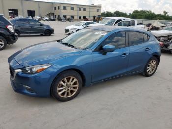  Salvage Mazda 3
