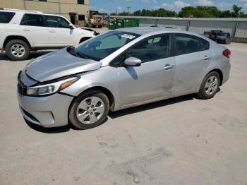  Salvage Kia Forte