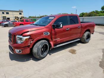  Salvage Nissan Titan
