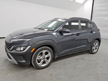  Salvage Hyundai KONA