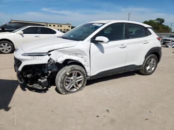  Salvage Hyundai KONA