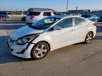  Salvage Hyundai ELANTRA