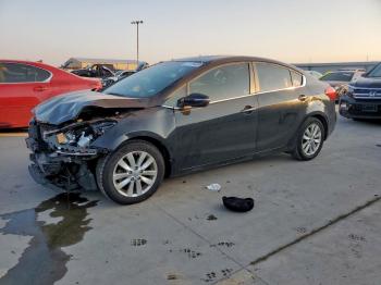  Salvage Kia Forte