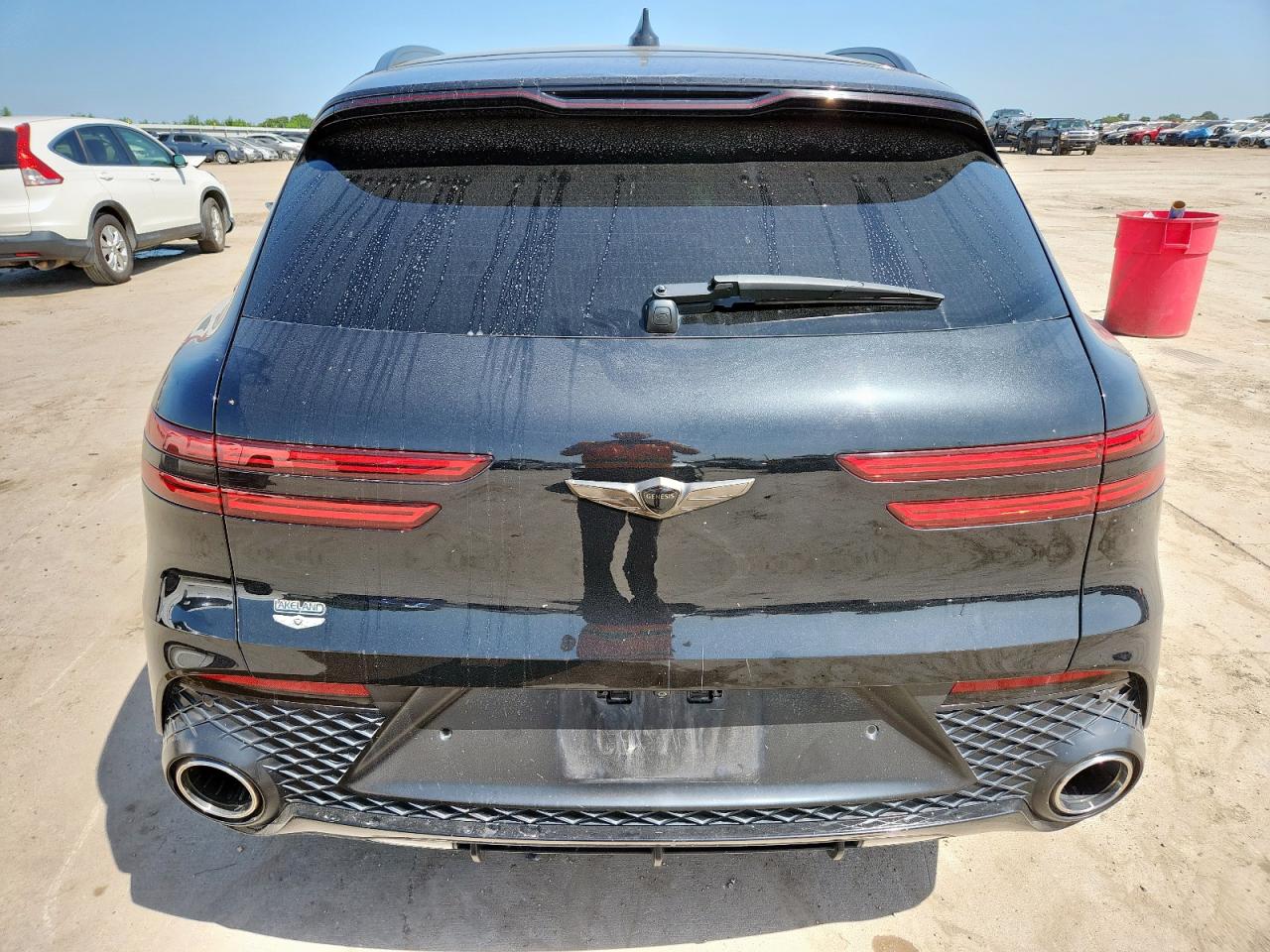 Genesis Gv70 Base Base Image 13